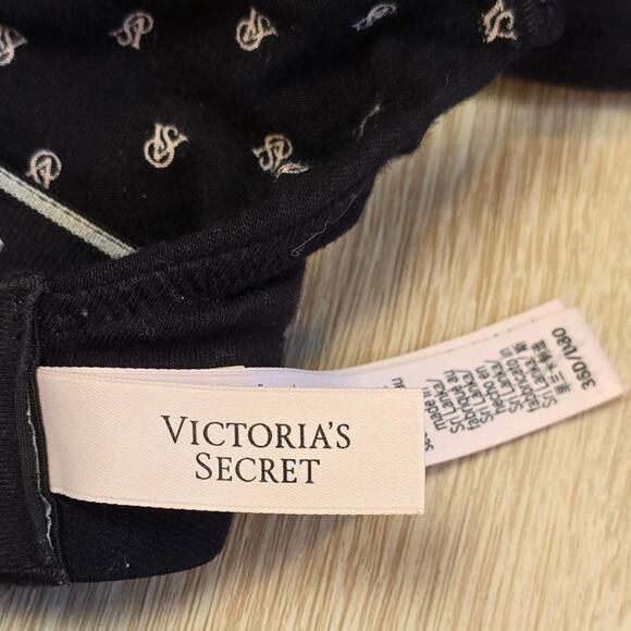 Victoria’s Secret T Shirt Demi Bra 36D Black White VS Logo - Picture 3 of 3